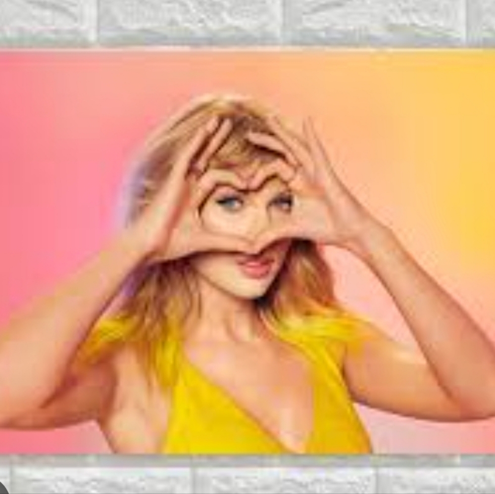 48x32 Taylor Swift Canvas Poster